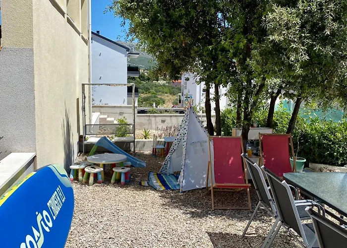 Salvia Adriatica Apartman Grebastica